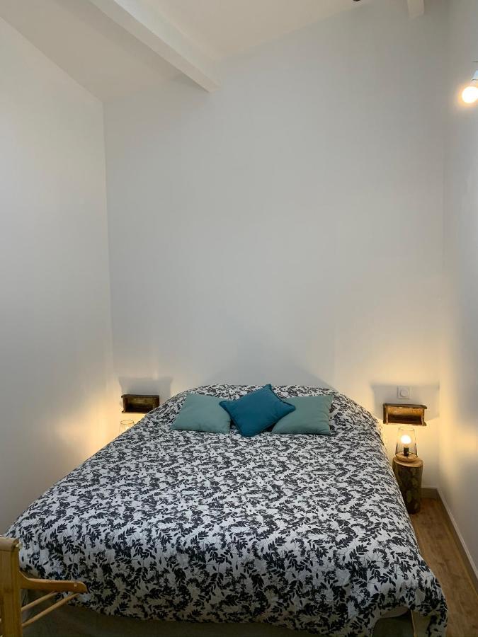 Fleurs De Provence Apartment L'Isle-sur-la-Sorgue Bagian luar foto